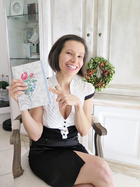 Dorela iEPAN, Emotion Code and Body Code practitioner