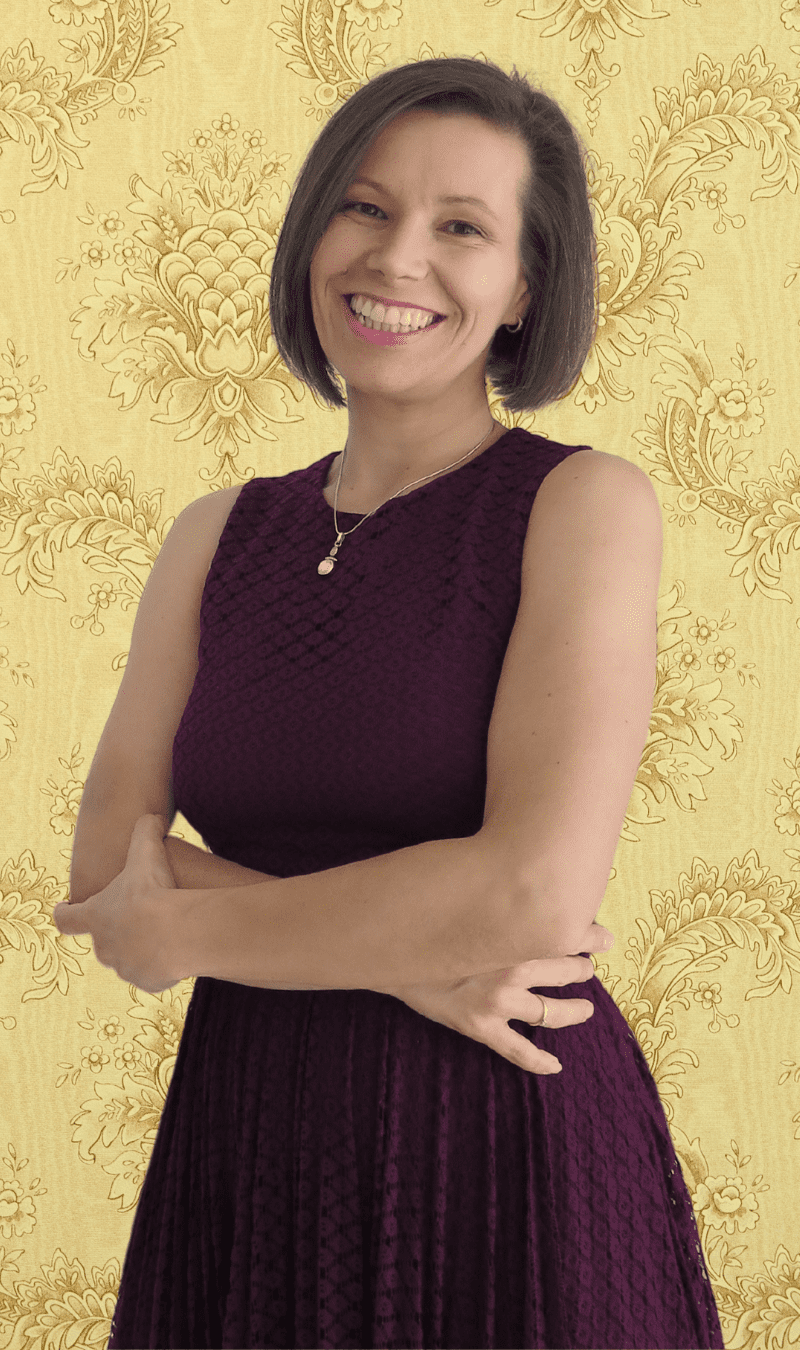 Dorela iEPAN, Energy Healing practitioner, smiling